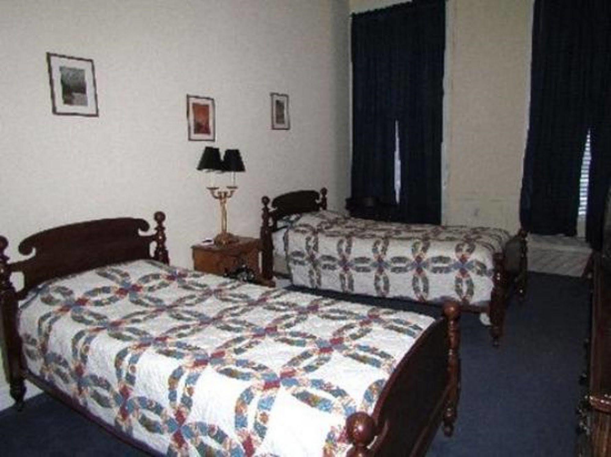 Macarthur Inn Narrows Quarto foto